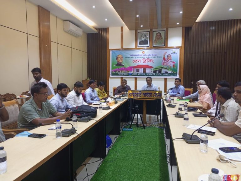 রাঙামাটিতে ৪র্থ পর্যায়ে প্রধানমন্ত্রীর ঘর পাচ্ছে ৪৩৯ জন উপকারভোগী