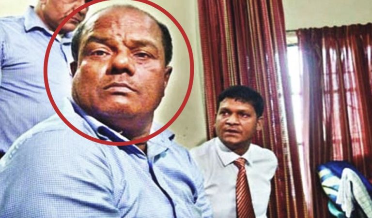 চসিকের সেই রাজস্ব কর্মকর্তার কারাদণ্ড