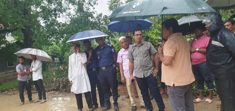 পুকুর ভরাট করায় ২ লাখ টাকা জরিমানা