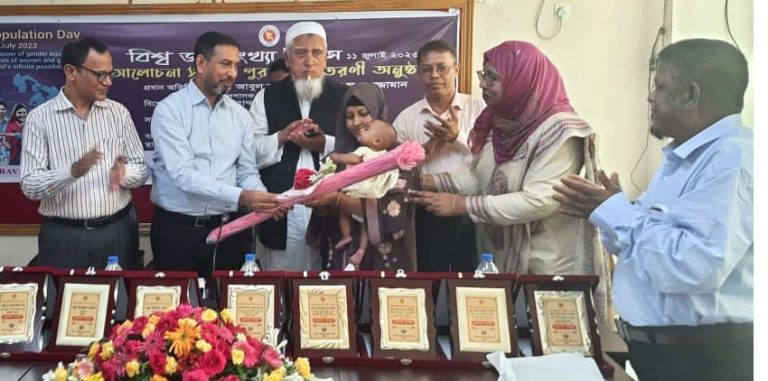স্মার্ট বাংলাদেশ বিনির্মাণে  নারীদের অংশগ্রহণ জরুরী- জেলা প্রশাসক