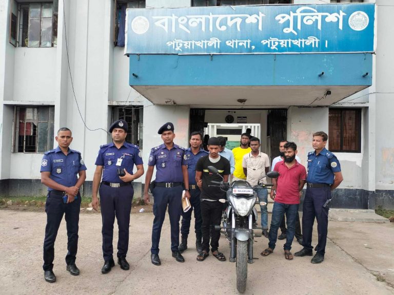চোর চক্রের দুই সদস্য গ্রেফতার; মোটরসাইকেল উদ্ধার