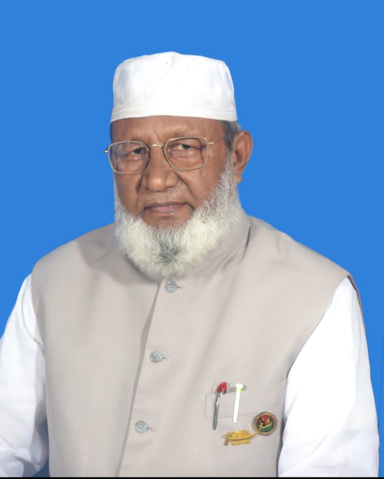 ভোটের মাঠ দাঁপিয়ে প্রচারণার তুঙ্গে নাটোর-২ আসনের স্বতন্ত্র প্রার্থী সাবেক প্রতিমন্ত্রী আহাদ আলী সরকার