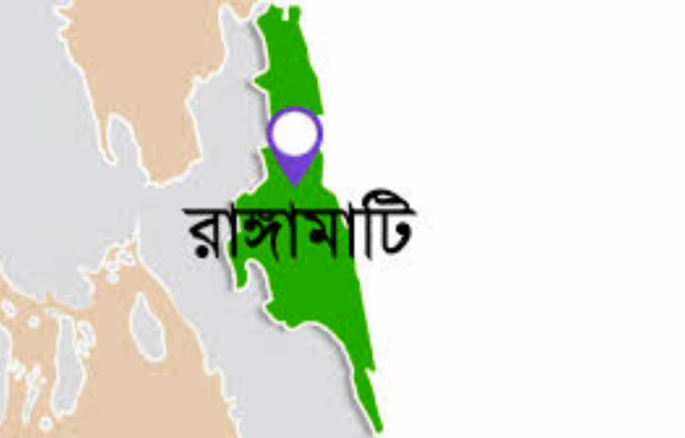 রাঙামাটিতে দীপংকর তালুকদারের প্রচারের গাড়ীতে পাহাড়ী দুর্বৃত্তদের হামলা, মাইক ছিনতাই