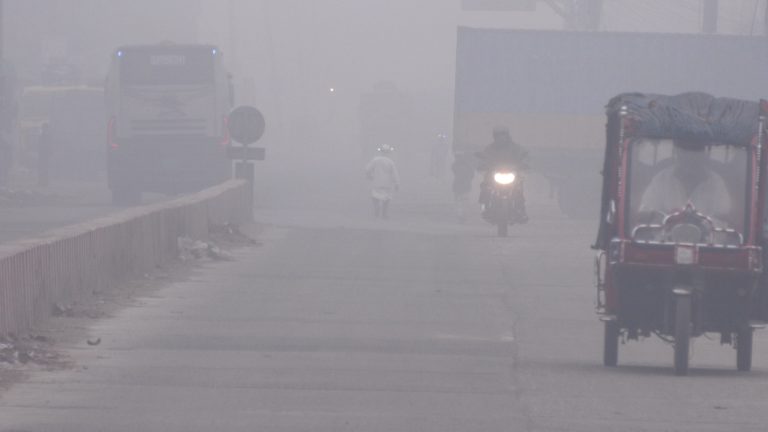 তাপমাত্রা ১০ ডিগ্রির নিচে নামলে স্কুল বন্ধ