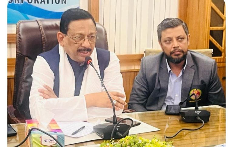 তারের জঞ্জাল অপসারণ করবে চসিক