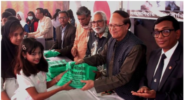 মানসম্মত শিক্ষা ব্যবস্থা গড়ে তুলতে বিষয় ভিত্তিক অভিজ্ঞ শিক্ষক প্রয়োজন-ড.আতিউর রহমান