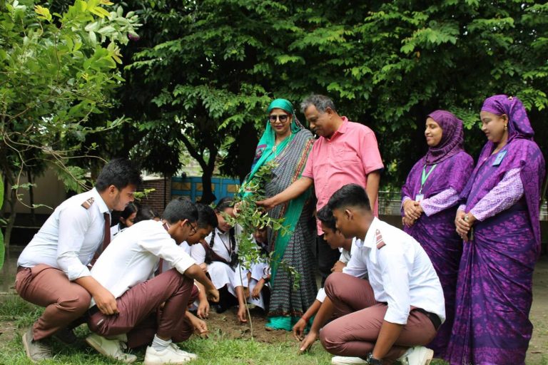 শেষ হলো ইকো পাঠশালা এন্ড কলেজের শিক্ষার্থীদের সাতদিনব্যাপী বৃক্ষরোপণ কর্মসূচি 