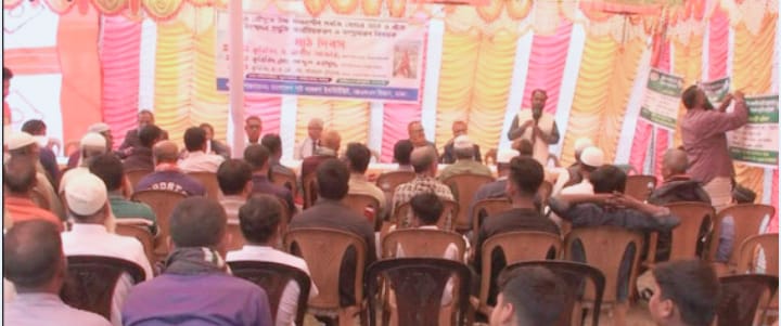 নাটোরে রোজেলা চাষ সম্প্রসারণের লক্ষ্যে কৃষকদের নিয়ে মাঠ দিবস অনুষ্ঠিত