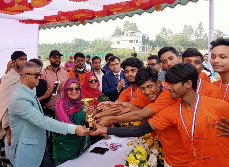 নাটোরে তারুণ্যের উৎসব উপলক্ষে প্রীতি কাবাডি টুর্নামেন্ট অনুষ্ঠিত