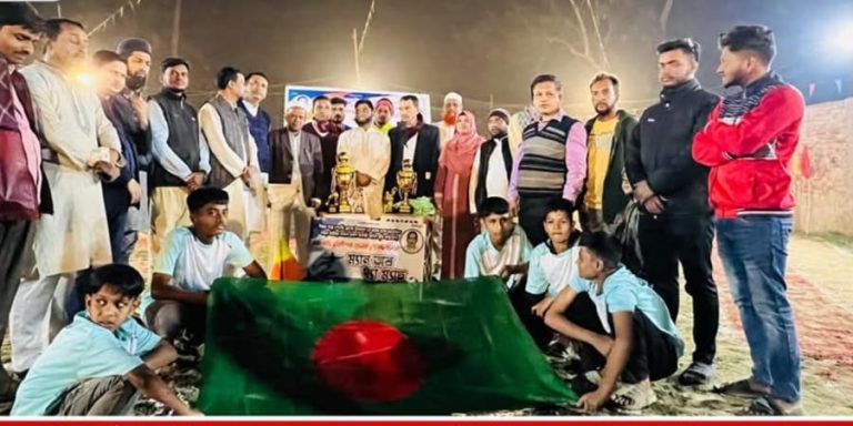 পটিয়ায় আমিনুর রহমান স্মৃতি অলনাইট অলিম্পিক ফুটবল টুর্নামেন্টের শুভ উদ্বোধন