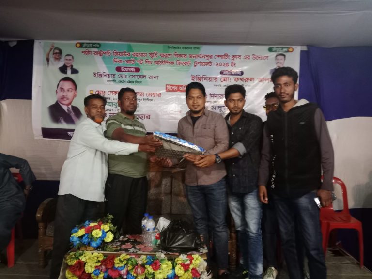 মিরসরাইয়ের শহীদ জিয়ার স্মৃতি স্মরণে দিবারাত্রি অলিম্পিক ক্রিকেট টুর্নামেন্ট অনুষ্ঠিত হয়েছে