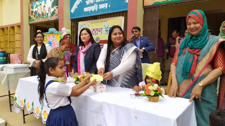 খাগড়াছড়ি মডেল সরকারি প্রাথমিক বিদ্যালয়ের আয়োজনে শিশু বরণ উৎসব সম্পন্ন