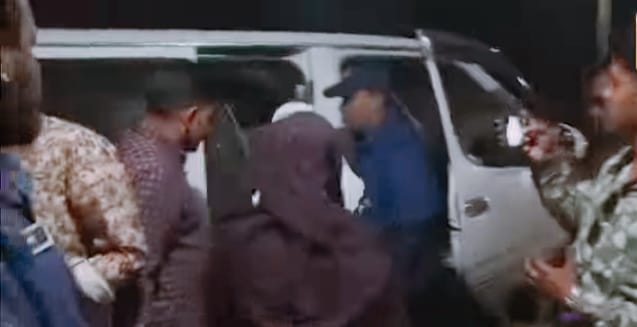 নাটোরে কলেজছাত্রীকে অপহরণের চেষ্টায় ৫ নারীসহ আটক -১০