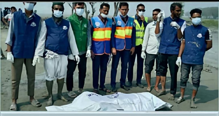 সীতাকুণ্ডে অবৈধ বালু উত্তোলনের জেরে নিখোঁজ  জেলের লাশ উদ্ধার