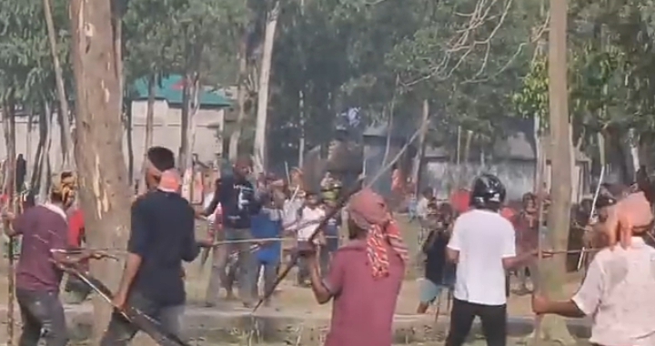 হবিগঞ্জে যাত্রী উঠানামা নিয়ে দু’পক্ষের সংঘর্ষ আহত ২০