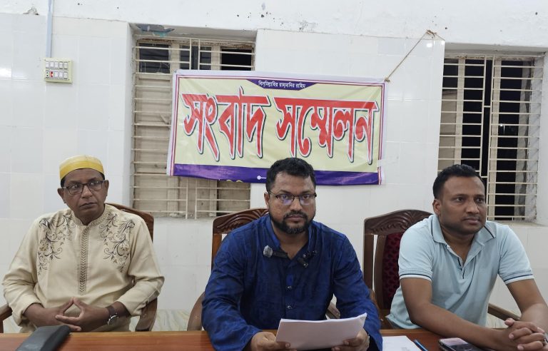গলাচিপা উপজেলার ইউএনও’র অফিসিয়াল ফেসবুক পেইজ হ্যাক, থানায় সাধারণ ডায়েরির