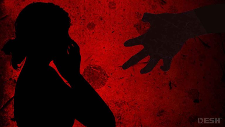 বাঁশখালীতে স্কুলছাত্রীকে গণধর্ষণ: ৪ জনের বিরুদ্ধে গ্রেপ্তারি পরোয়ানা