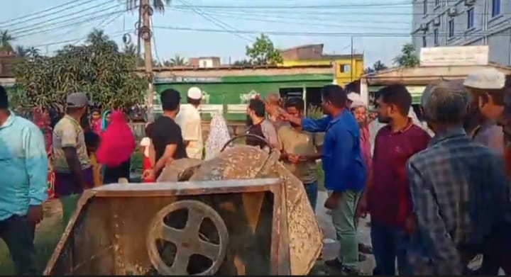 নাটোরে নিখোঁজ শিশুর মরদেহ মিললো মিক্সার মেশিনের নিচে