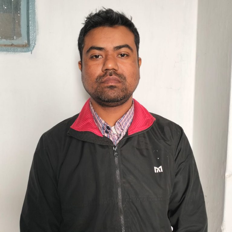 সামাজিক যোগাযোগ মাধ্যমে ধর্মীয় অনুভূতিতে আঘাত নীলফামারীতে রহস্যজনক যুবক গ্রেফতার