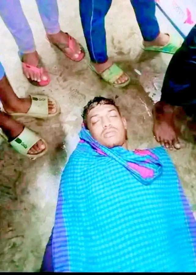 হবিগঞ্জে হাওরে ধান কাটতে গিয়ে বজ্রপাতে ২ কৃষকের মৃত্যু