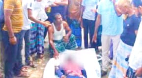 পঞ্চগড়ে ভুট্টাক্ষেতে কাজ করতে গিয়ে বিদ্যুৎস্পৃষ্টে ৩ জন দিনমজুরের মৃত্যু