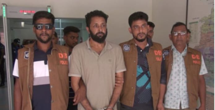 নাটোরের লালপুরে আওয়ামীলীগ নেতা মঞ্জু হত্যার প্রধান আসামি গ্রেফতার