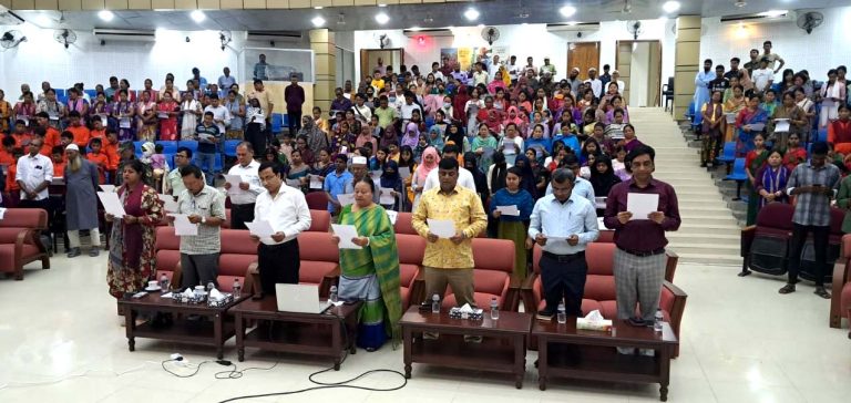 খাগড়াছড়িতে জুলাই পুনর্জাগরণের সমাজ গঠনে লাখো কণ্ঠে শপথ পাঠ