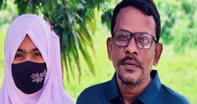 নাটোরে বাবা-মেয়ের একসঙ্গে এইচএসসি পরীক্ষায় অংশগ্রহন