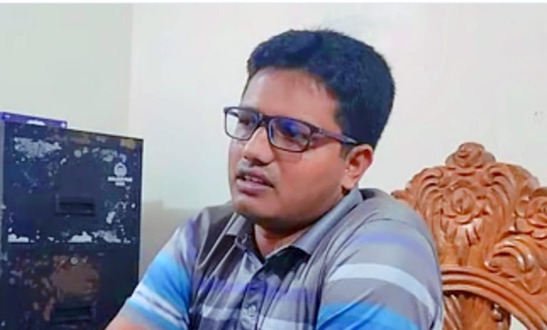 খাগড়াছড়িতে ইন্টারনেট সংযোগ ফ্রিতে না দেওয়ায় যুবককে পিটিয়ে জখম করলেন পুলিশের এসআই