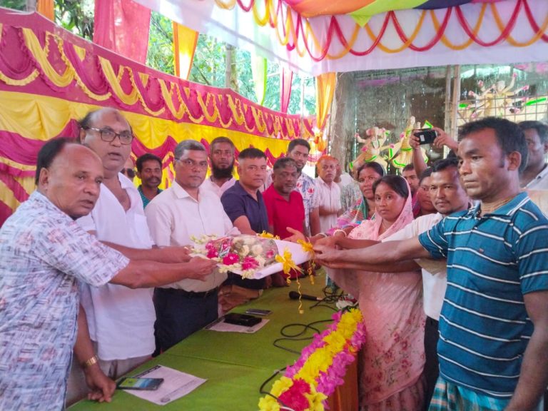 নীলফামারীর কচুকাটায় একযোগে বিএনপিতে যোগ দিলেন ৭০০ ভোটার