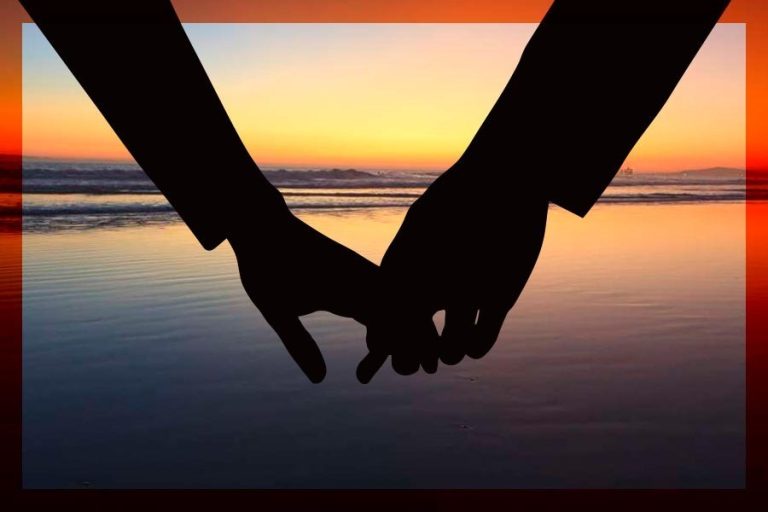 স্বামী-স্ত্রীর সম্পর্কের সুস্থতায় চাই ‘কেয়ারিং’ ও ‘শেয়ারিং’ এর বন্ধন