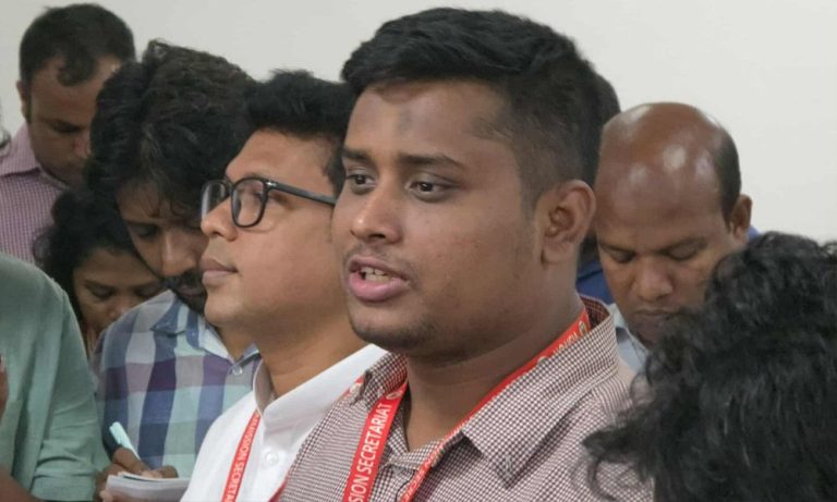 ইসিকে নীতির মাধ্যমে চলতে হবে : হাসনাত আব্দুল্লাহ