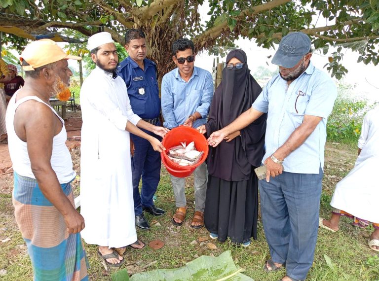 কাঠালিয়ার বিষখালী নদীতে অভিযান চালিয়ে ১৫ কেজি মা ইলিশসহ ২০ হাজার মিটার জাল জব্দ