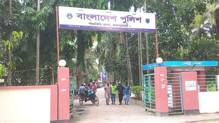 পাঁচবিবিতে ঝগড়া থামাতে গিয়ে প্রতিবেশীর ধাক্কায় বৃদ্ধের মৃত্যু