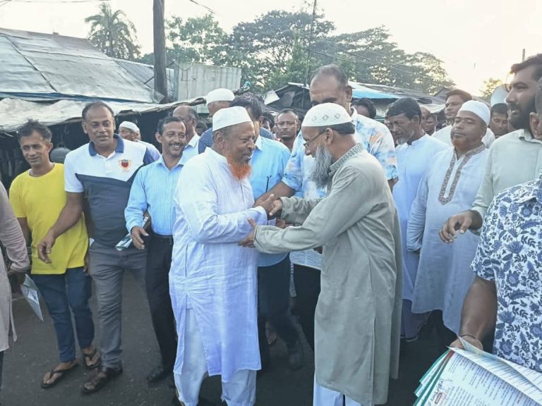 মঘাদিয়ায় ধানের শীষের পক্ষে শাহীদ চৌধুরীর মতবিনিময় ও গণসংযোগ