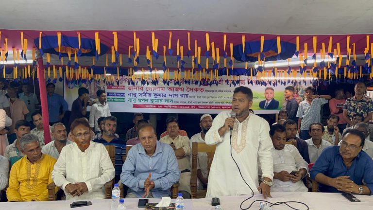 কাঁঠালিয়ায় কালীমন্দির পরিদর্শন কারেন সৈকত