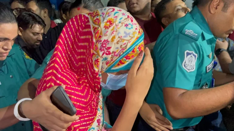 জবি শিক্ষার্থী জুবায়েদ হত্যার ঘটনায় তার ছাত্রী আটক