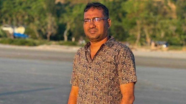 খুলনা-বরিশাল ম্যাচে বরিশালের ফিজিও হাসান আহমেদের আকস্মিক মৃত্যু