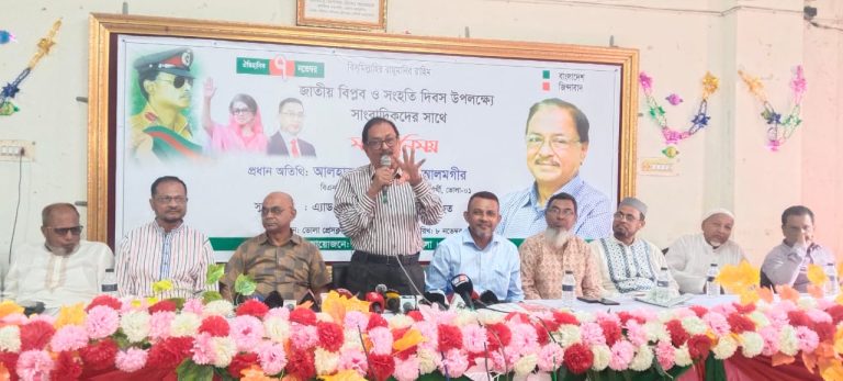 ভোলা প্রেসক্লাব সাংবাদিকদের, কোনো রাজনৈতিক দলের নয়: গোলাম নবী আলমগীর