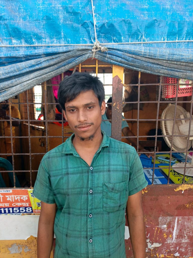 জীবন বাঁচাতে রাজিবের সাহায্য প্রয়োজন