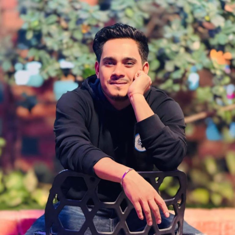 চরভদ্রাসনে যুবকের ঝুলন্ত মরদেহ ও ঘটনাস্থল থেকে চিরকুট উদ্ধার