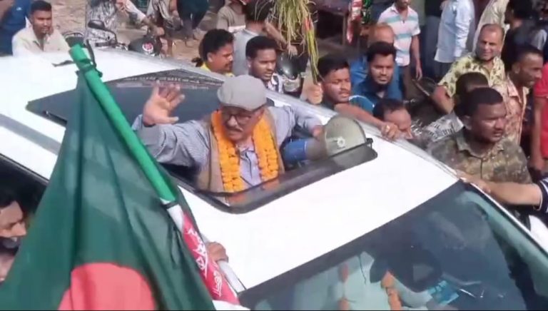 ভোলা-১ আসনে বিএনপি প্রার্থী গোলাম নবী আলমগীরের সংবর্ধনায় লাখো মানুষের ঢল