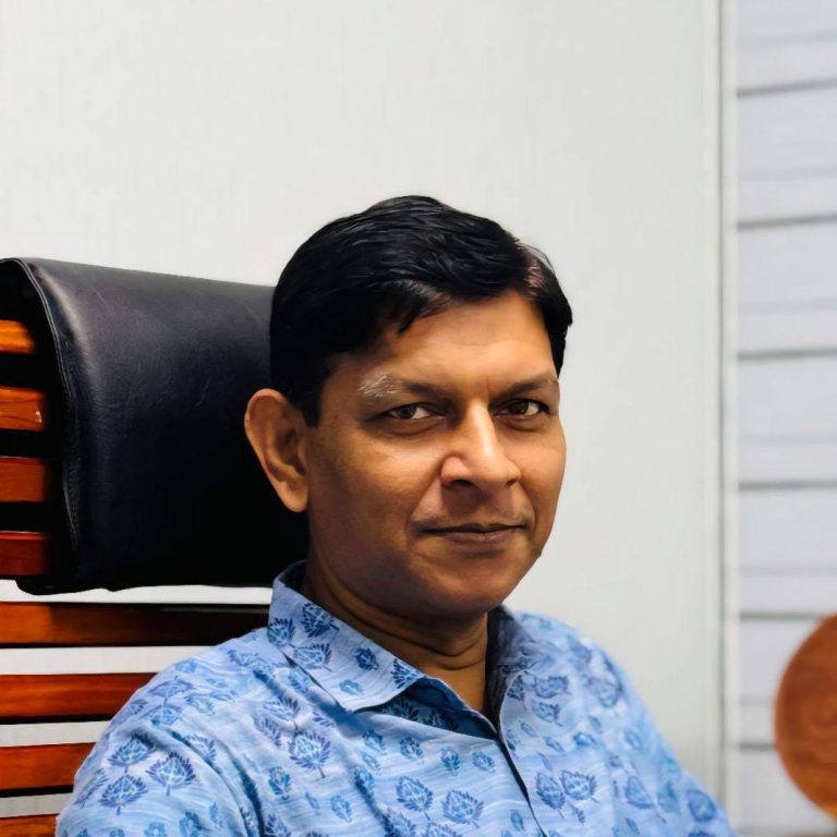 দলীয় নেতার বিরুদ্ধে চাঁদাবাজির অভিযোগ বিএনপি মনোনীত প্রার্থী ফখরুলের