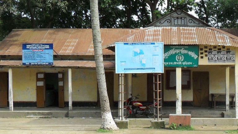 কুড়িগ্রামের রৌমারীতে গ্রাম পুলিশ নিয়োগে জালিয়াতি ও ঘুষ বাণিজ্যের অভিযোগ