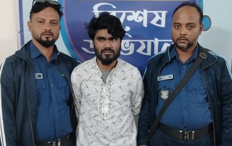 নাগেশ্বরীতে ১০০ পিস ইয়াবাসহ মাদক ব্যবসায়ী গ্রেফতার