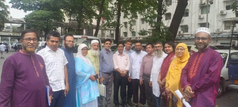 ১১তম গ্রেডসহ তিন দফা দাবিতে পুনরায় প্রাথমিক শিক্ষকদের কর্মবিরতি