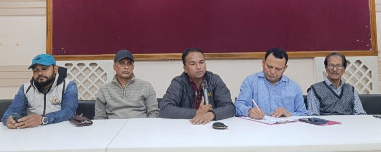 ঝালকাঠির নেছারাবাদে সাংবাদিক লাঞ্ছনার প্রতিবাদে প্রতিবাদ সভা