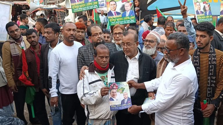 রাজাপুরে বিএনপি মনোনয়ন প্রত্যাশী সেলিম রেজার পক্ষে গণসংযোগ ও পথসভা