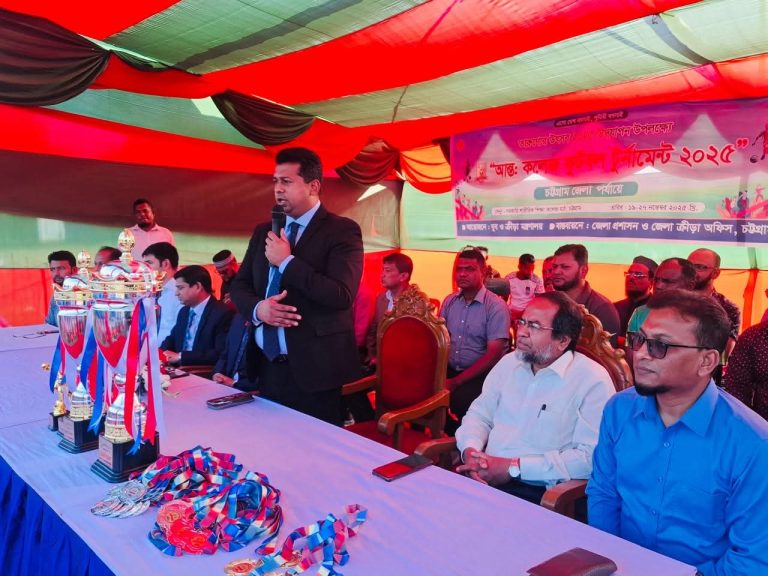 চট্টগ্রামে আন্তঃকলেজ ফুটবল টুর্নামেন্টে চ্যাম্পিয়ন রাঙ্গুনিয়া সরকারি কলেজ