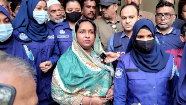 ৫ মামলায় হাইকোর্ট থেকে জামিন পেলেন সেলিনা হায়াৎ আইভী